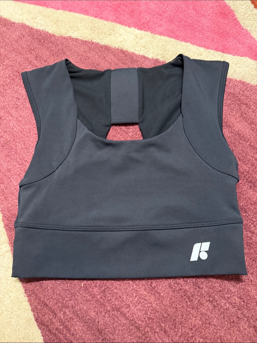 Forme Power Bra Size M